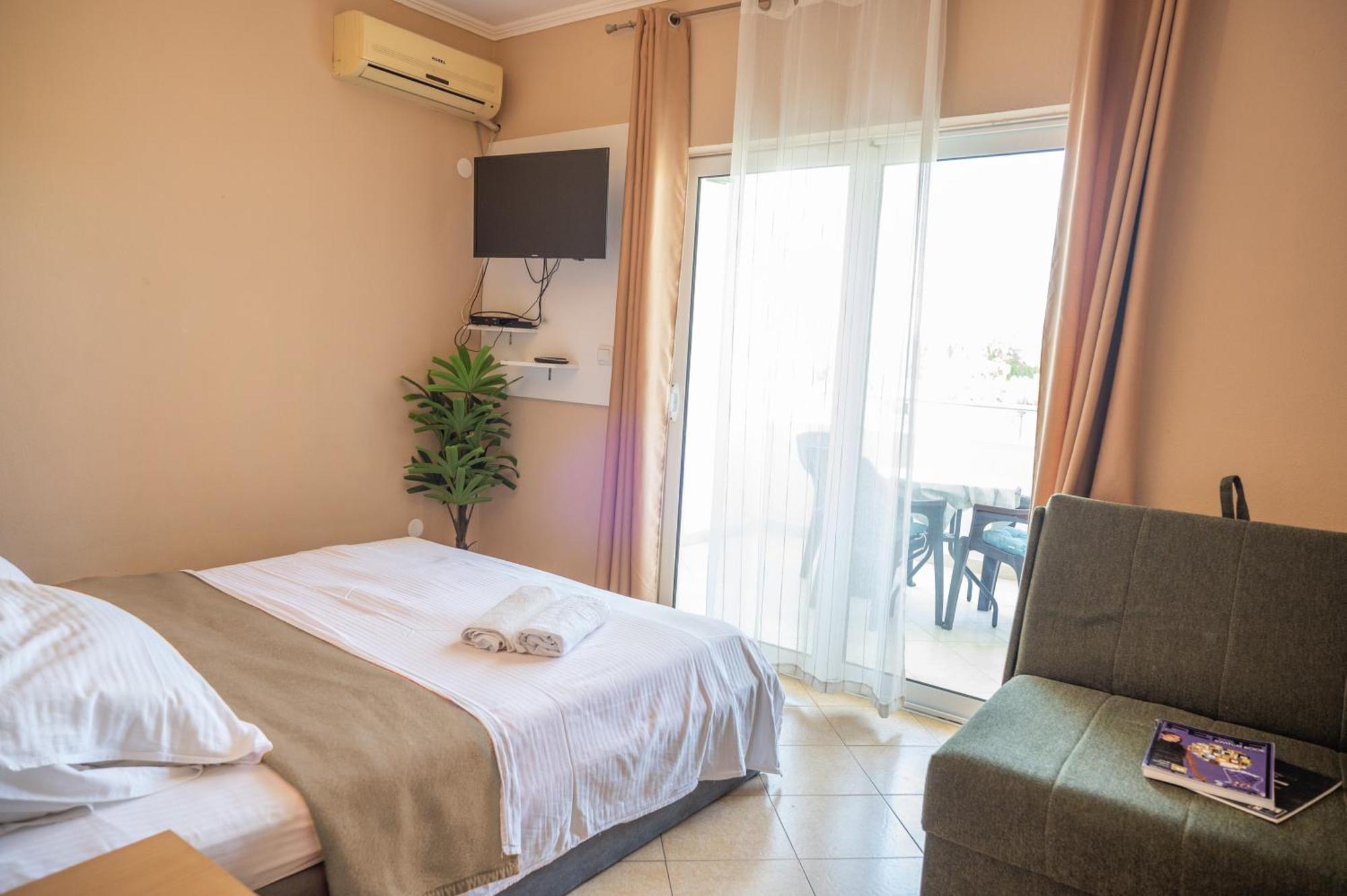 Beach Walk Apartments Ulcinj Exterior photo